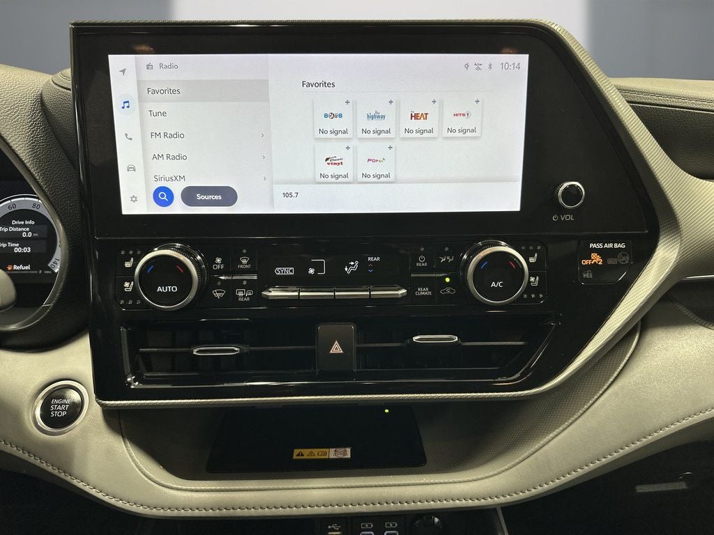 2024 Toyota Highlander Platinum