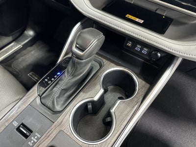 2024 Toyota Highlander Platinum