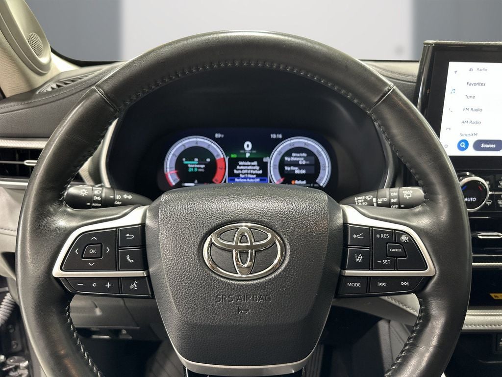 2024 Toyota Highlander Platinum