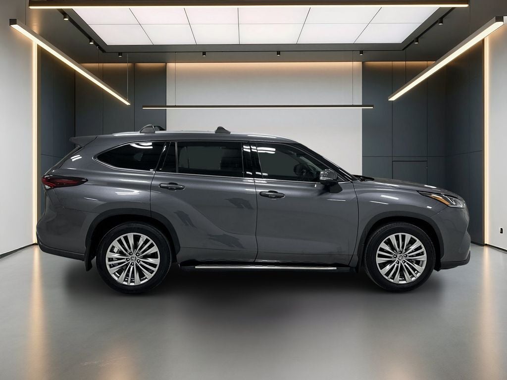 2024 Toyota Highlander Platinum