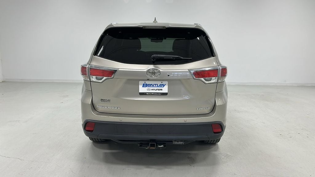 2016 Toyota Highlander Limited