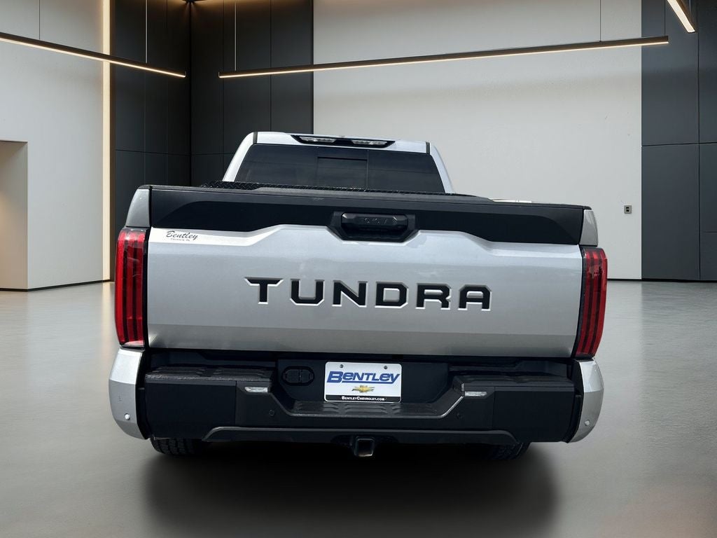 2022 Toyota Tundra SR5