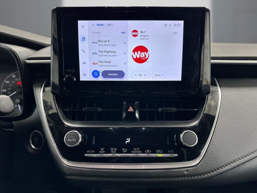 2023 Toyota Corolla SE