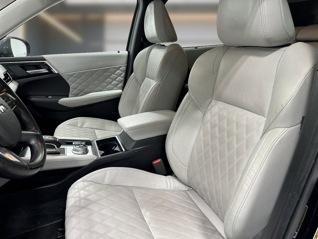 2022 Mitsubishi Outlander SEL