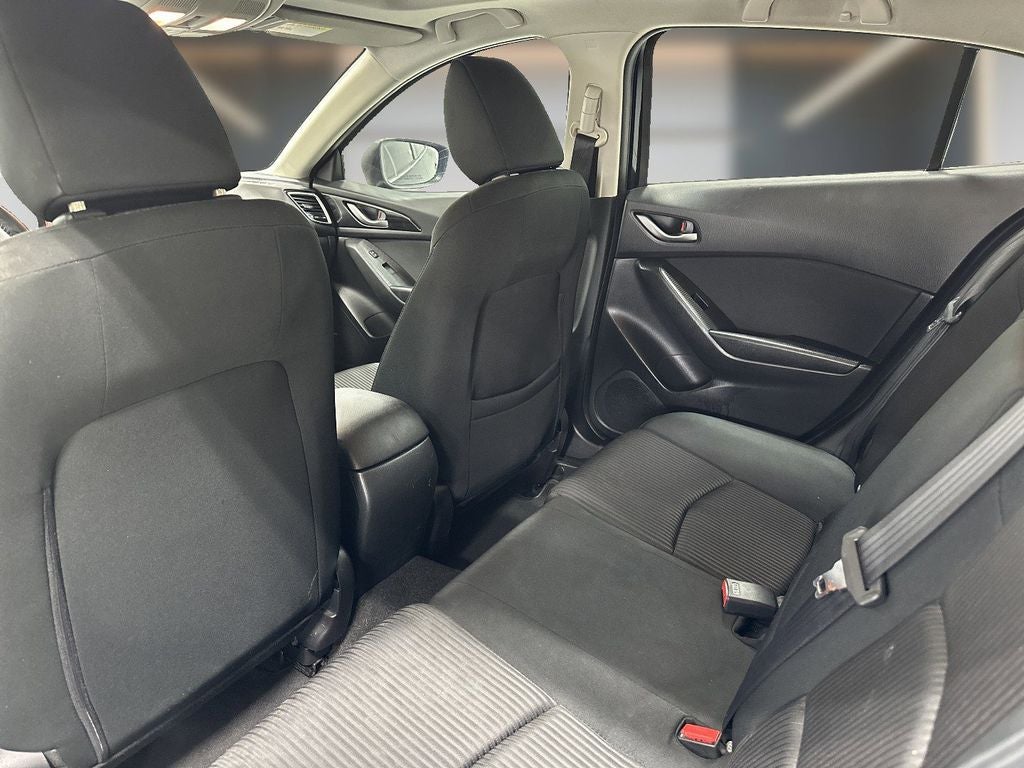 2016 Mazda Mazda3 i Grand Touring