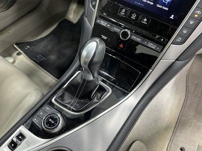 2015 INFINITI Q50 Base