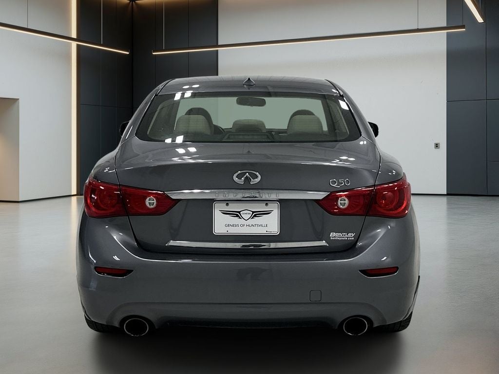 2015 INFINITI Q50 Base