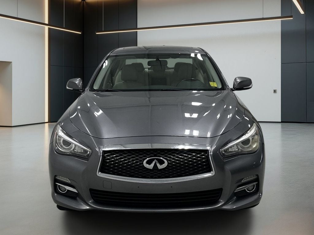 2015 INFINITI Q50 Base