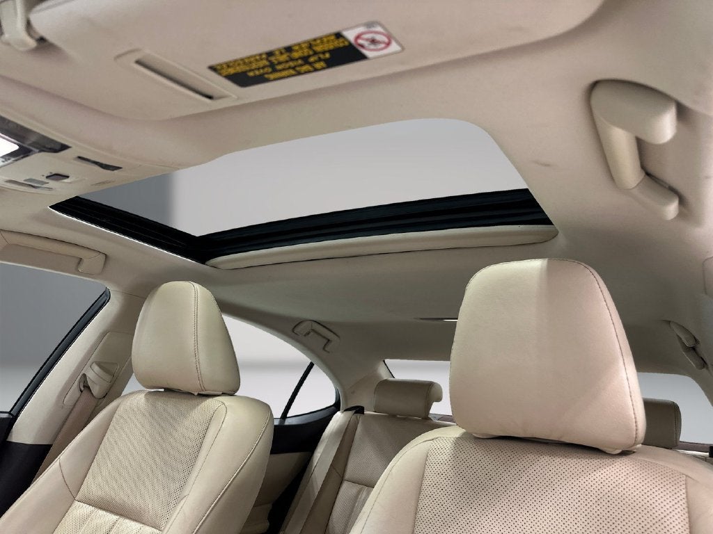 2016 Lexus ES 300h