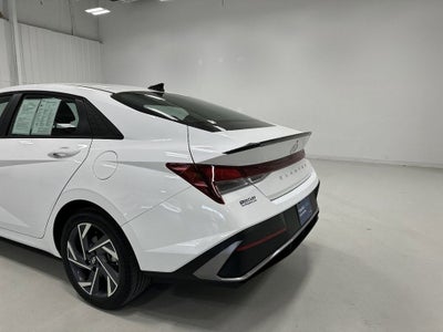 2025 Hyundai Elantra SEL Sport