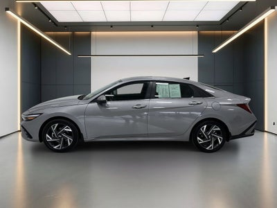 2025 Hyundai Elantra Hybrid Limited
