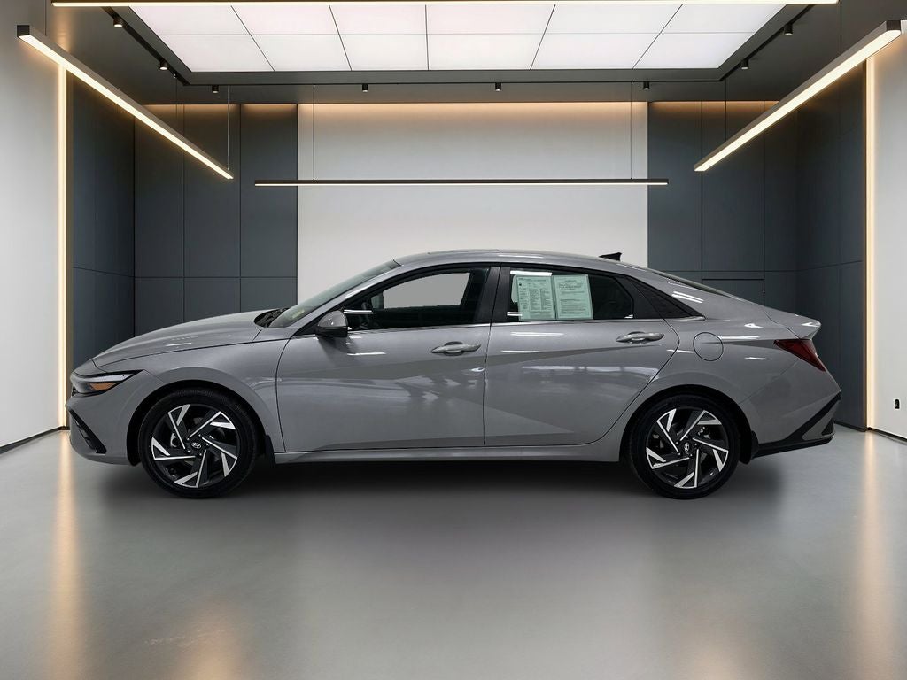 2025 Hyundai Elantra Hybrid Limited
