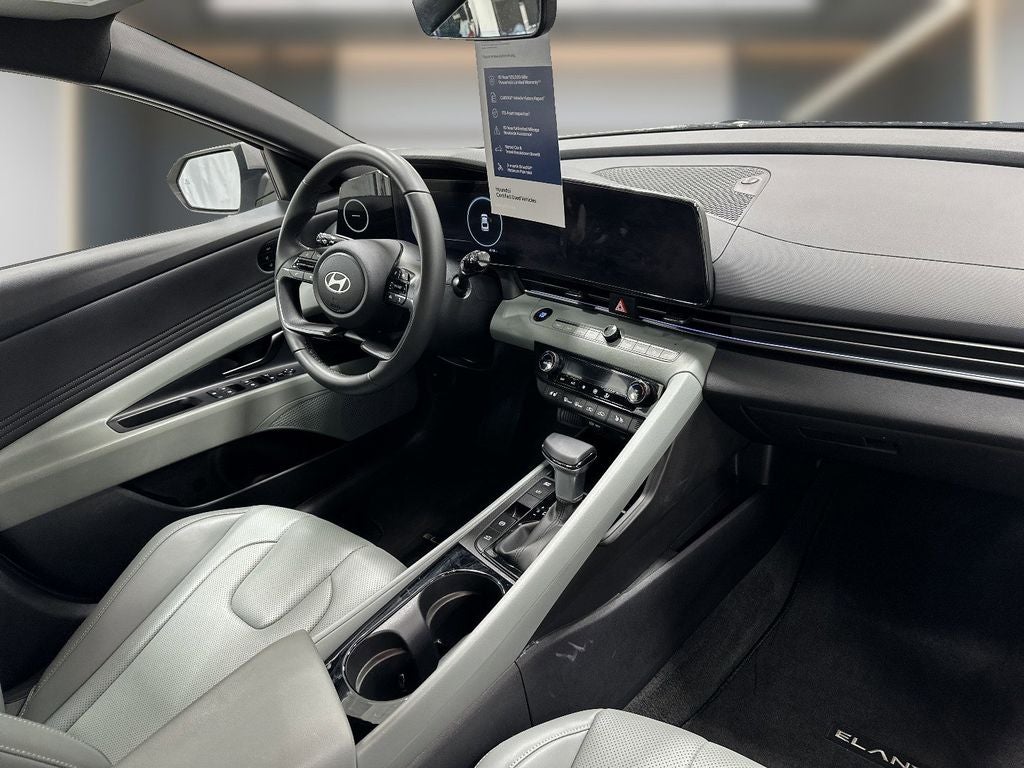 2025 Hyundai Elantra Hybrid Limited