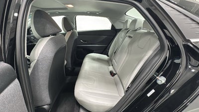 2022 Hyundai Elantra Limited