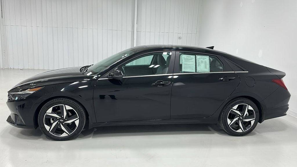 2022 Hyundai Elantra Limited