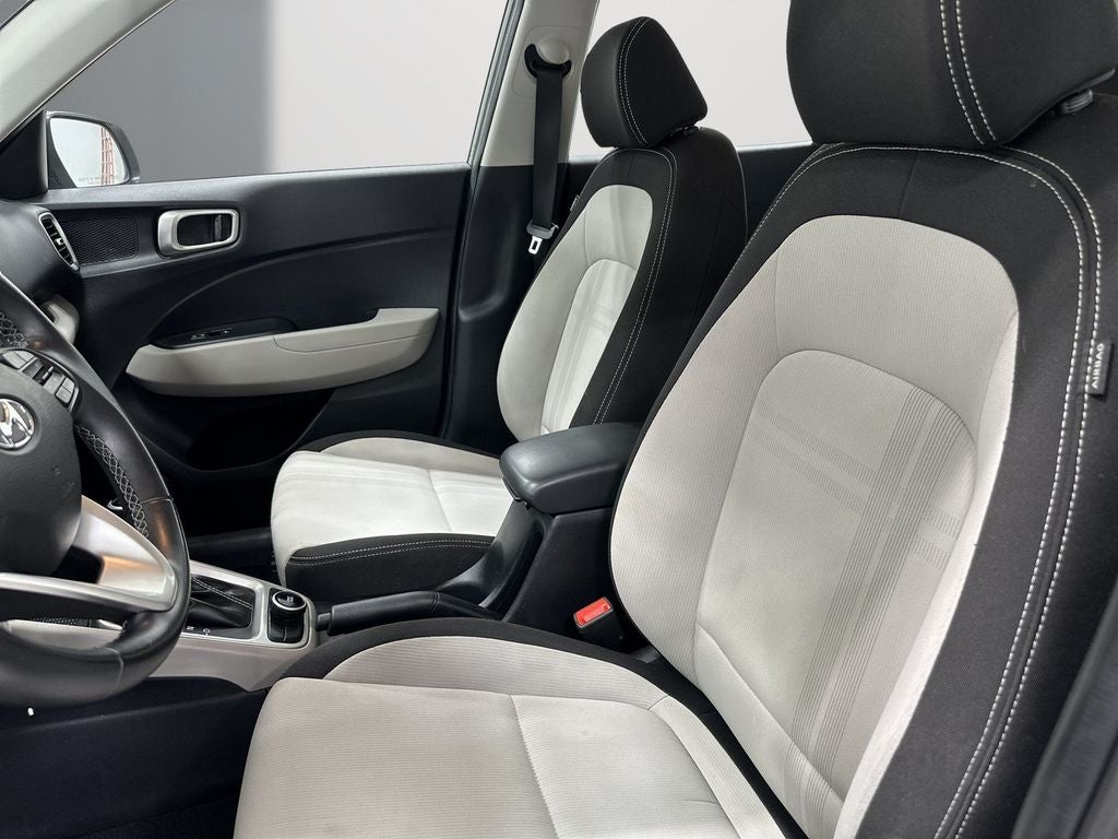 2022 Hyundai Venue SEL