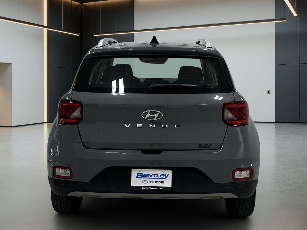 2022 Hyundai Venue SEL