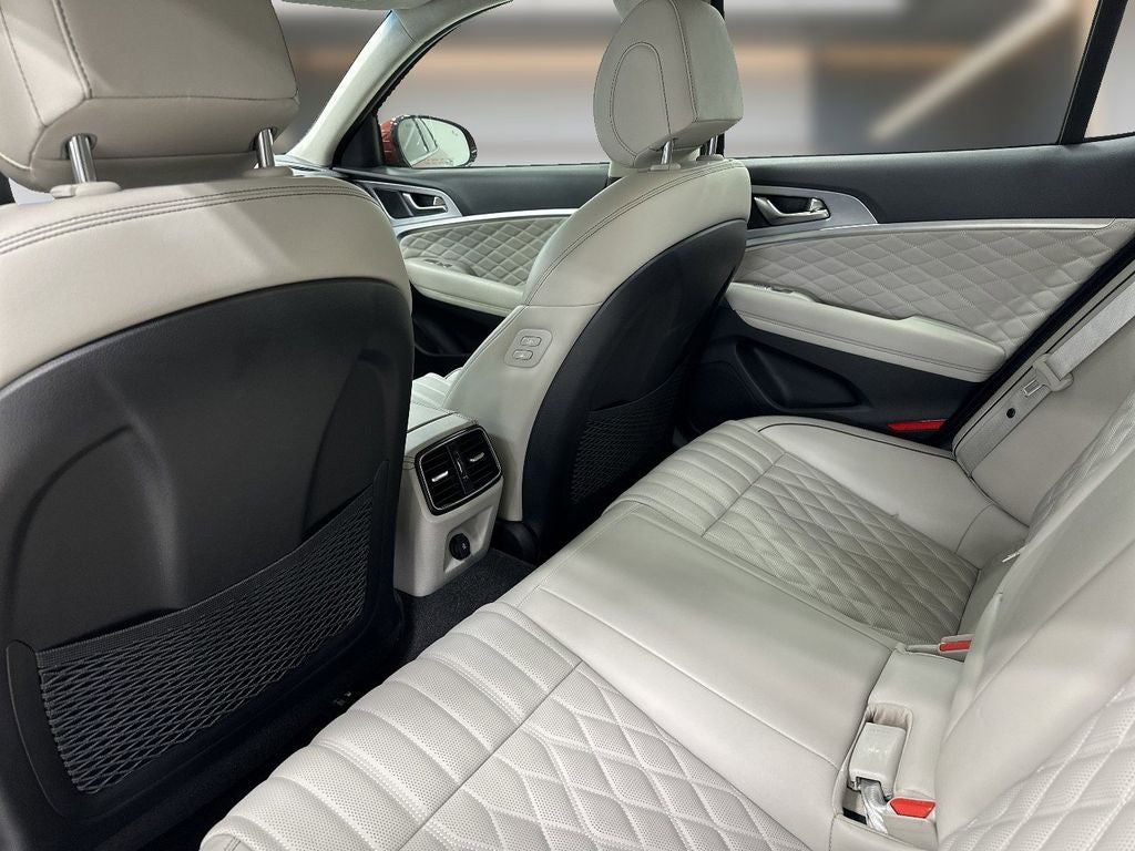 2021 Genesis G70 2.0T