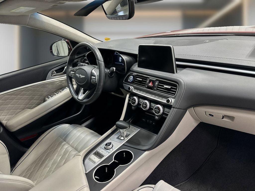 2021 Genesis G70 2.0T