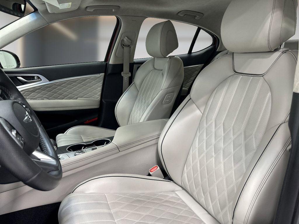 2021 Genesis G70 2.0T