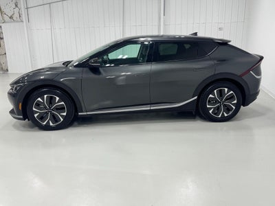 2024 Kia EV6 Light