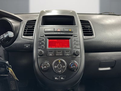 2013 Kia Soul Base