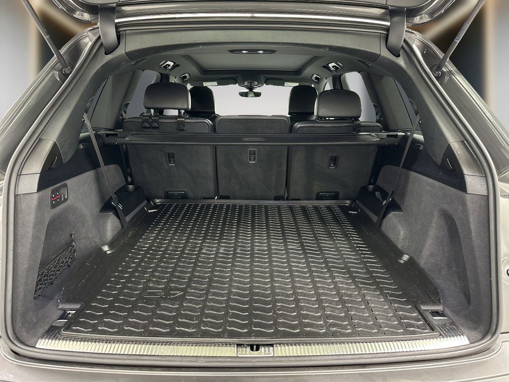 2018 Audi Q7 3.0T Prestige quattro