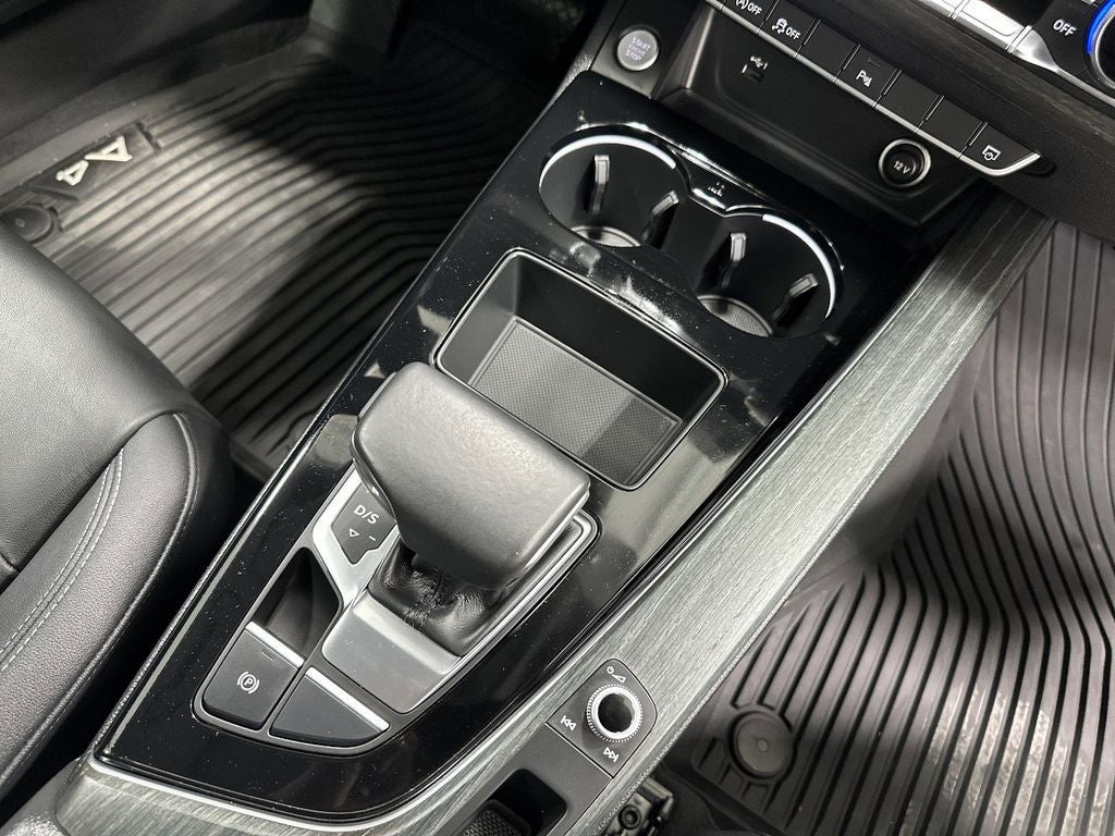 2021 Audi A4 40 Premium quattro