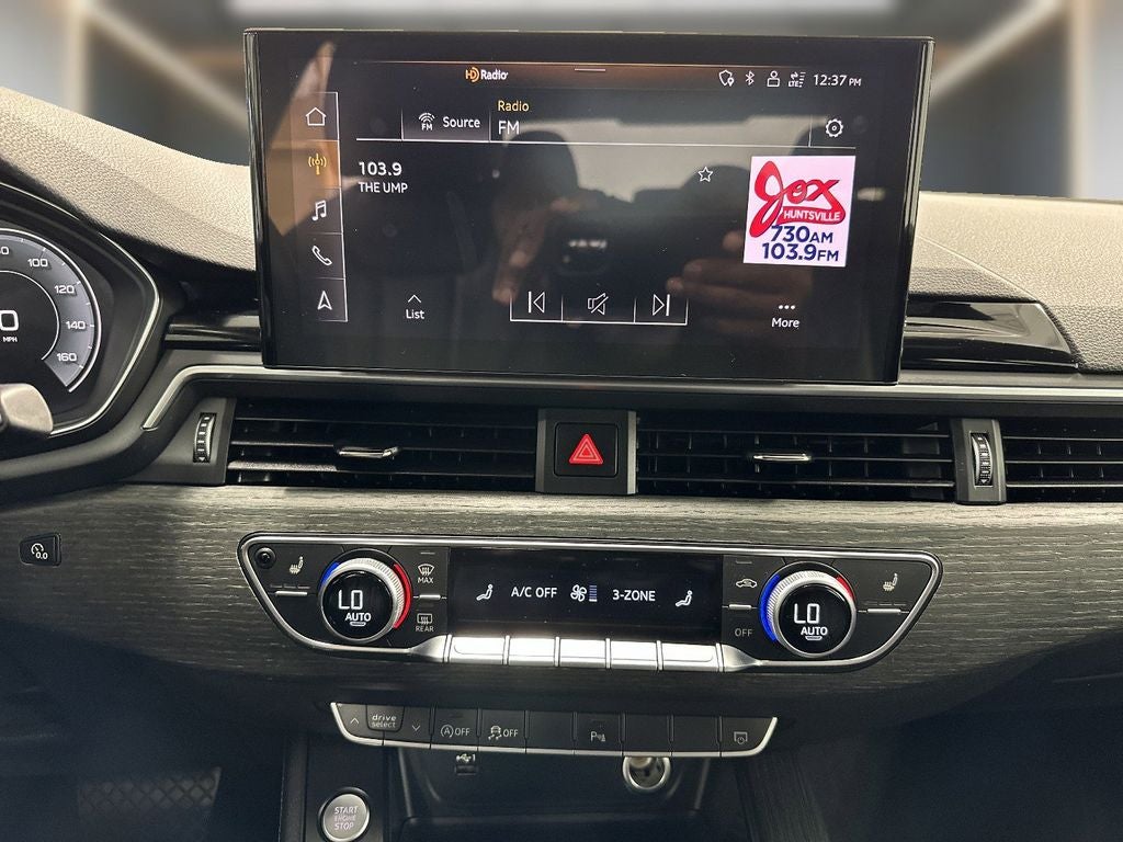 2022 Audi A4 45 S line Premium Plus quattro