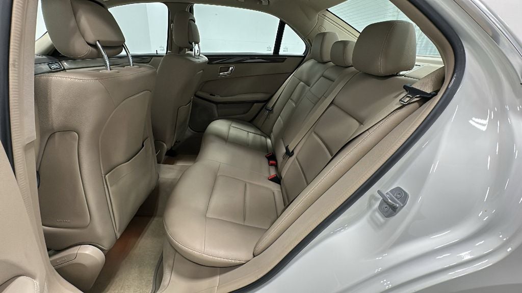 2010 Mercedes-Benz E-Class E 350 Base