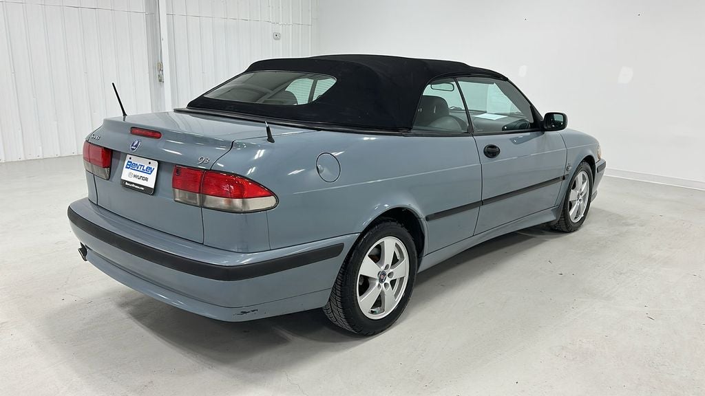 2003 Saab 9-3 SE