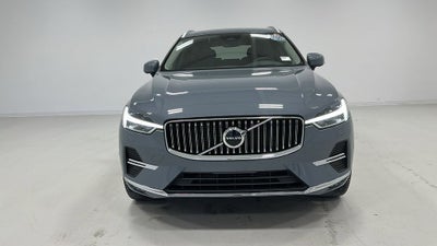 2023 Volvo XC60 B6 Ultimate Bright Theme