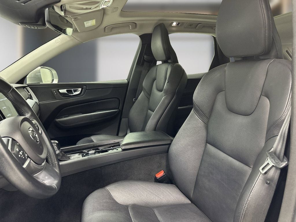 2019 Volvo XC60 T6 Momentum