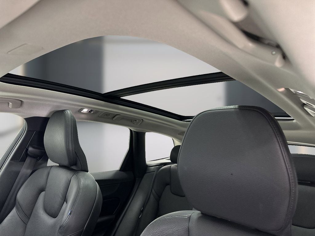 2019 Volvo XC60 T6 Momentum